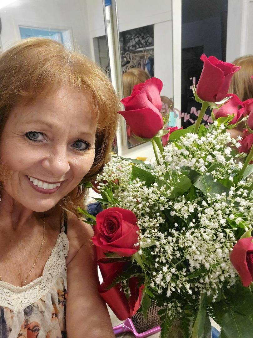 2yr Anniversary!
My wonderful husband brought me roses today for our anniversary... It's been an adventurous 2 yrs that flew by so fast.. looking forward to many more years together with you.. love you !