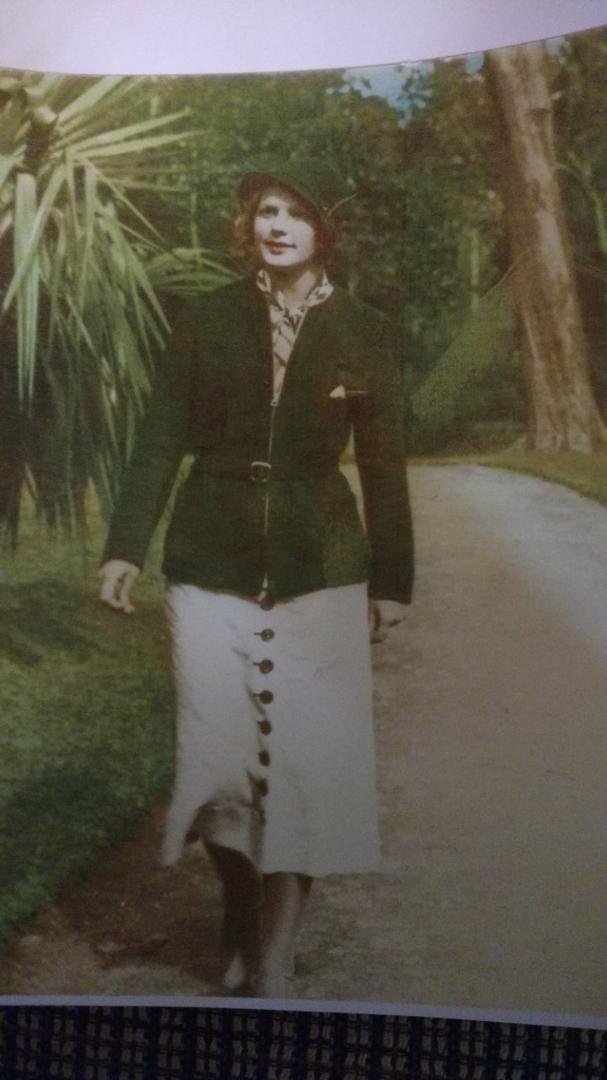Mom, 1931