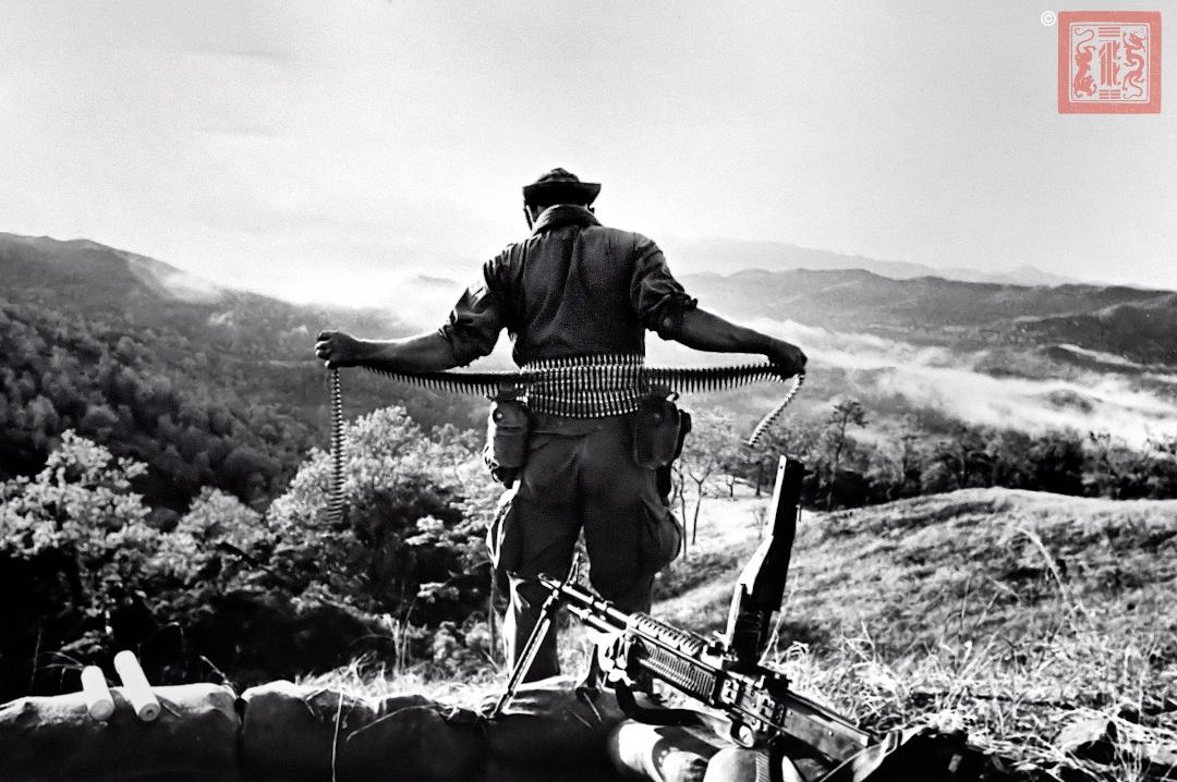 Peter Shaw's album, VIETNAM : In the Foot Steps of Robert Capa