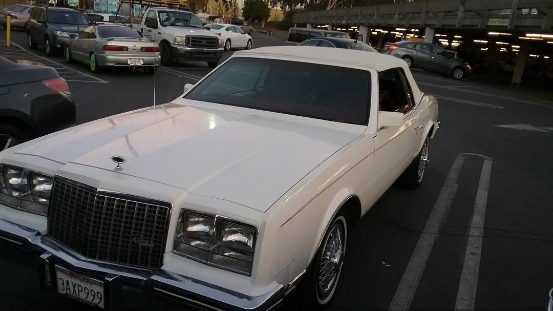 Keith Lynds' album, My Riviera meets another Buick convertible at Safeway