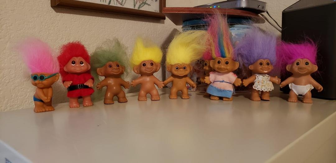 My bargain of the day. I need some clothing for the naked ones.