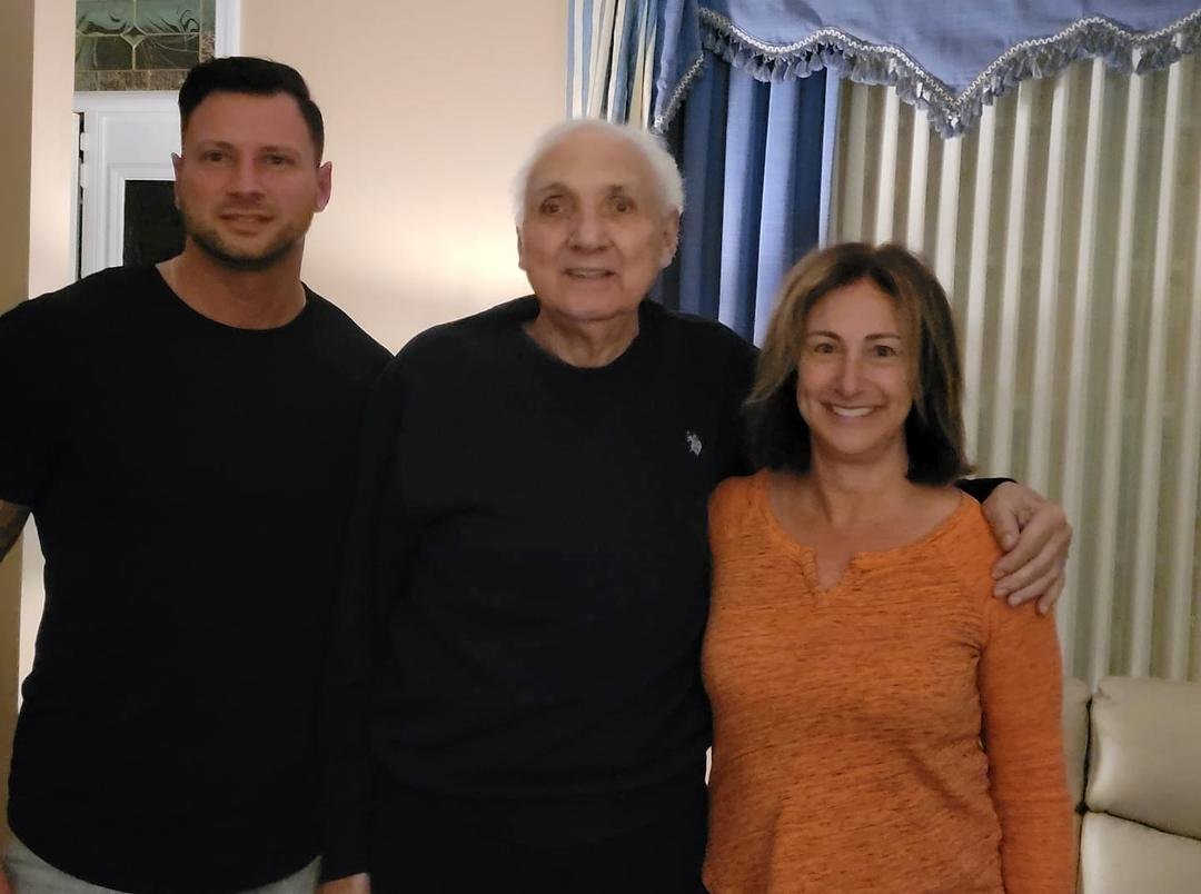 Terry and Michael paying dad a visit.