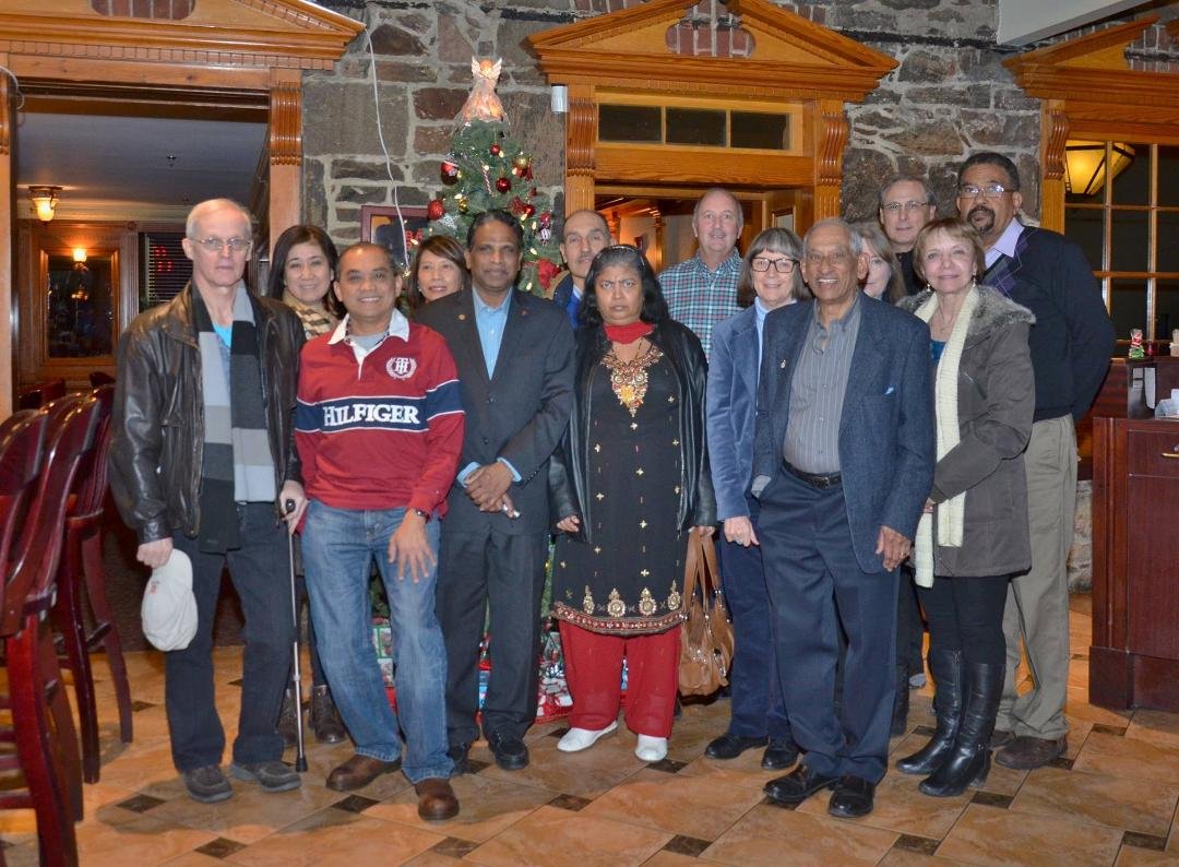 The Toronto East Chapter of OACETT, Executive year end dinner at Baton Rouge