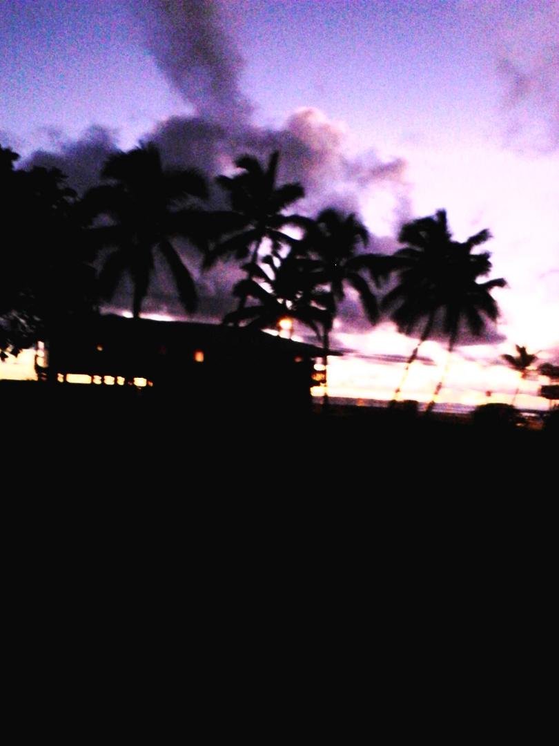 It was a beautiful sunrise/moon set this morning in Hauula. May it be a sign of the beginning of marvelous weekend!