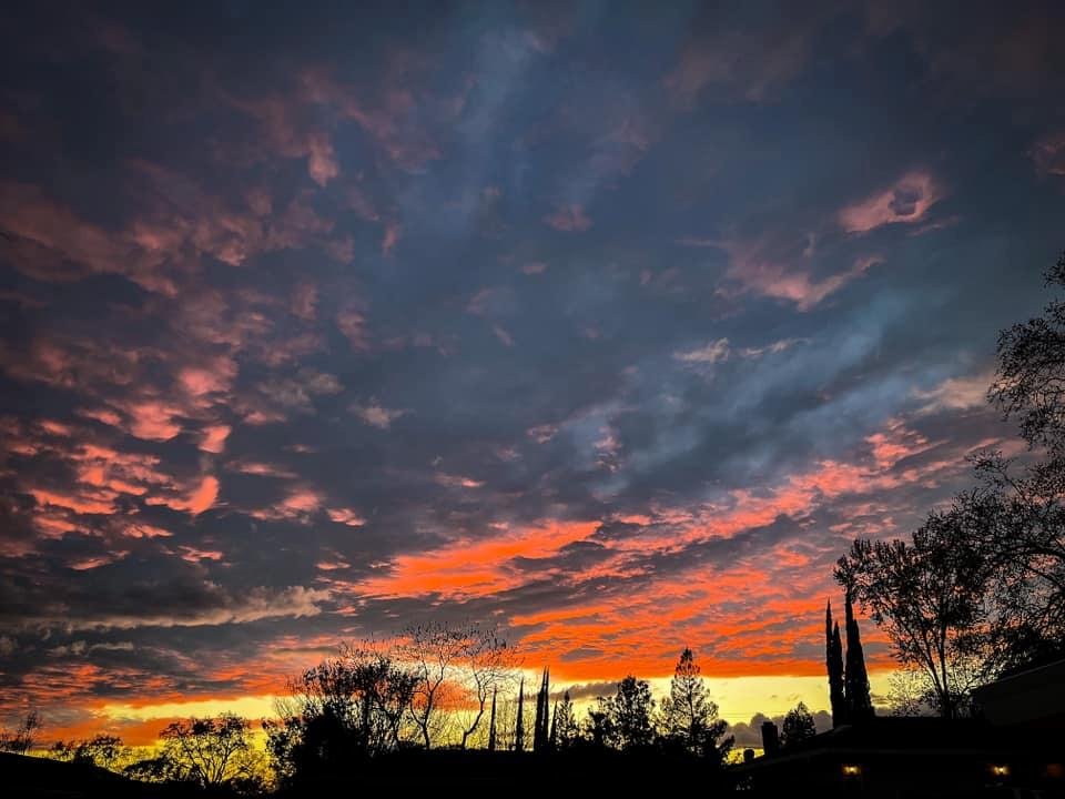 Sunset last night. Kind of cool
