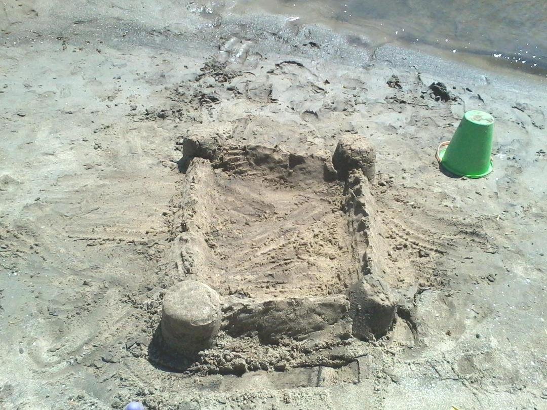 sand castle i made at Dakota City Park. eat that professional sand castle makers. i did good.