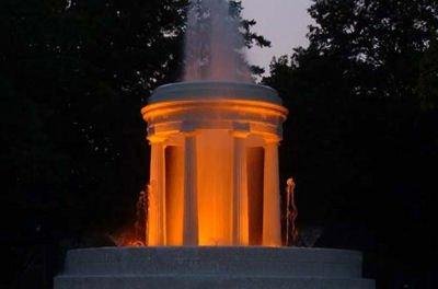 The fountain is running now with multipler colors at night, relax, have an ice cream cone and enjoy the good life, visitors welcomed !