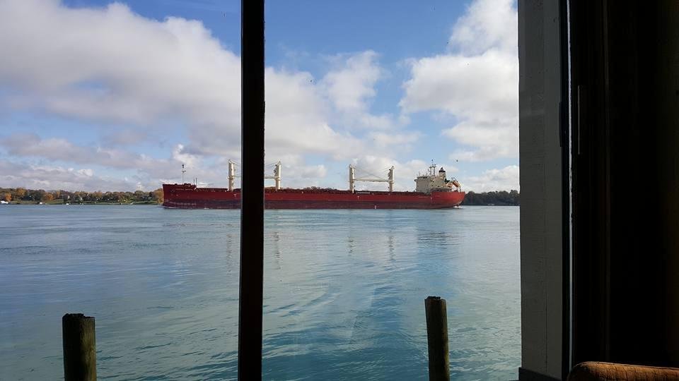 Too bad there is nothing interesting to see around here! (German freighter)