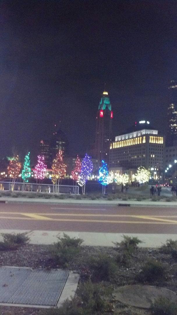We went downtown Columbus to enjoy the Christmas lights.