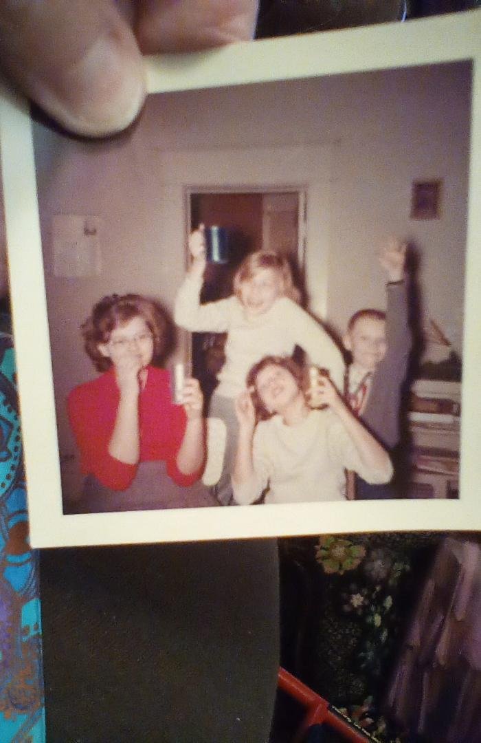 Sally, Paula, Linda, Ronnie