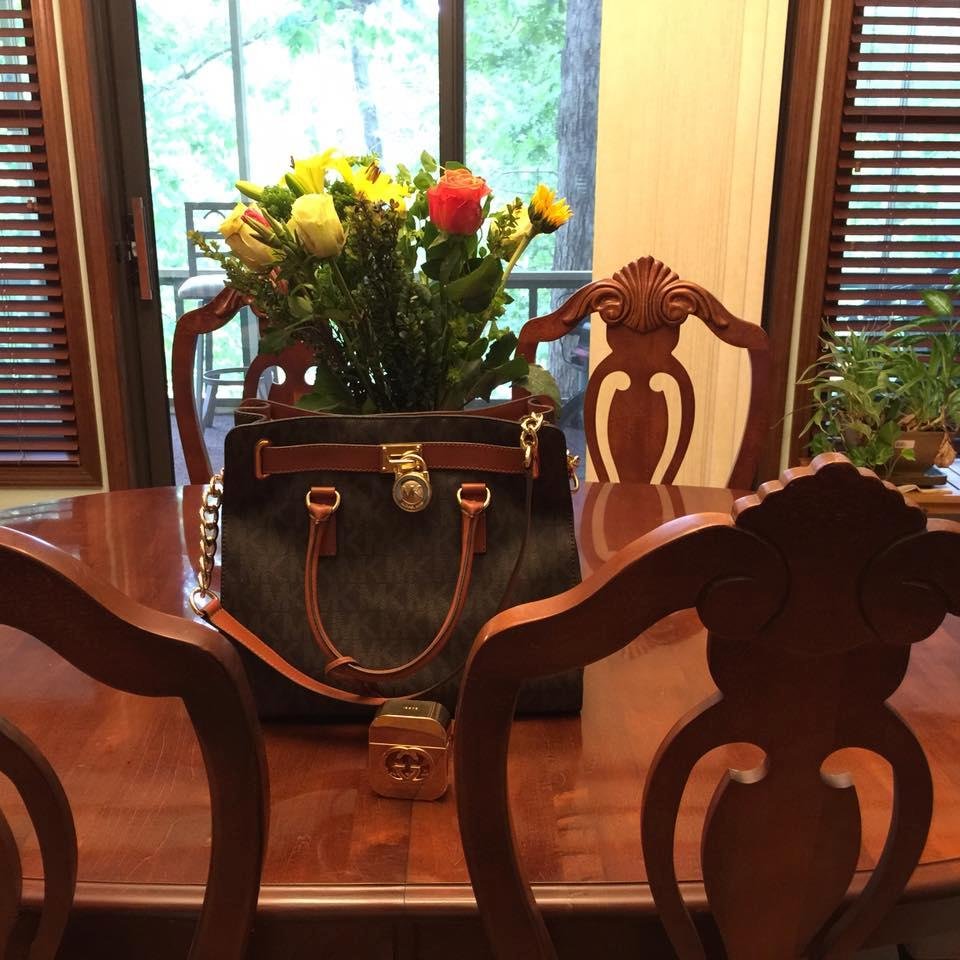 Home from church and feeling blessed! Thankful for my family and sweet friends. Thank you to my son and his wife Vanessa for the wonderful gifts! (A gorgeous bag and perfume) Thank you Debbie, my sweet friend, for the beaut
