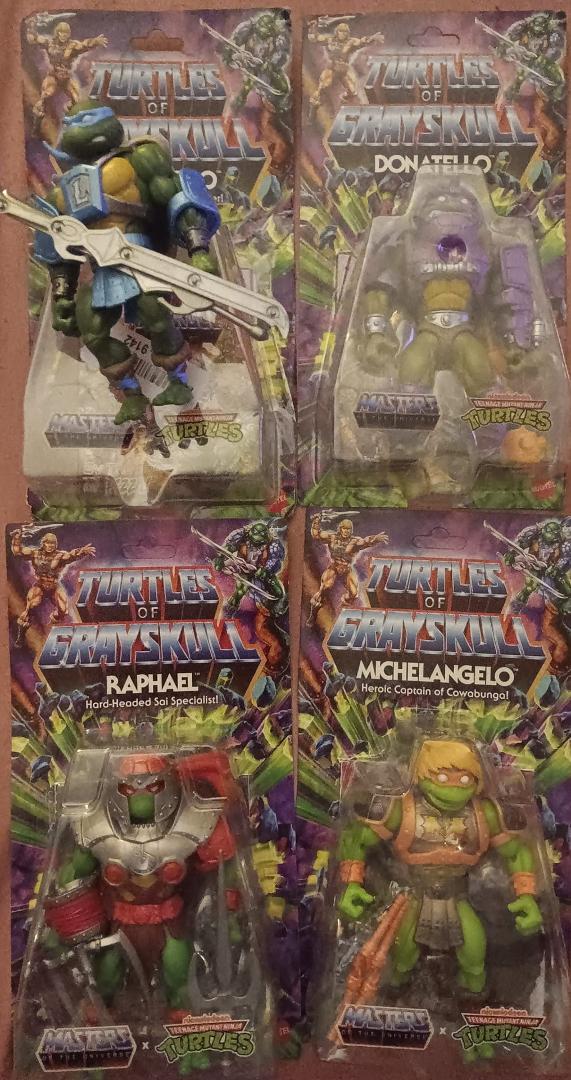 I need another Leo one day. I clicked on the wrong one few months ago I brought one was open and broken leg i glued the leg back. My son brought me Michaelangelo for Father's day my wife got the other two for.