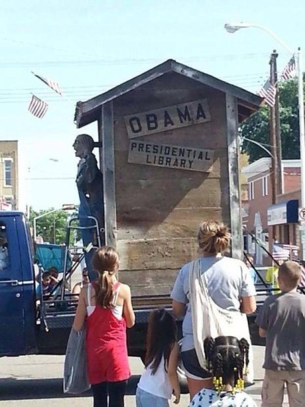 The U.S. Department of Justice has sent a member of its Community Relations Service team to investigate a Nebraska parade float that criticized President Obama.
but illegals at our border are ok?
