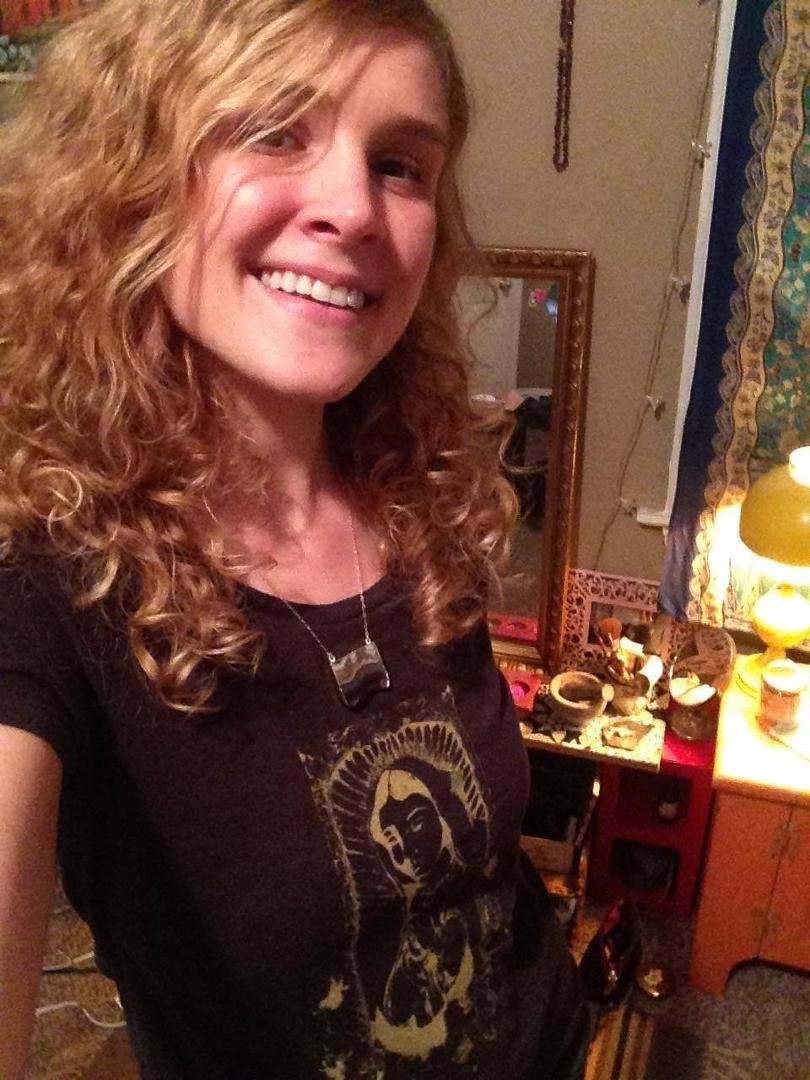 Another win for Redthred Clothing!! Thanks Oliver Estrada ! The perfect T for my daughter!!