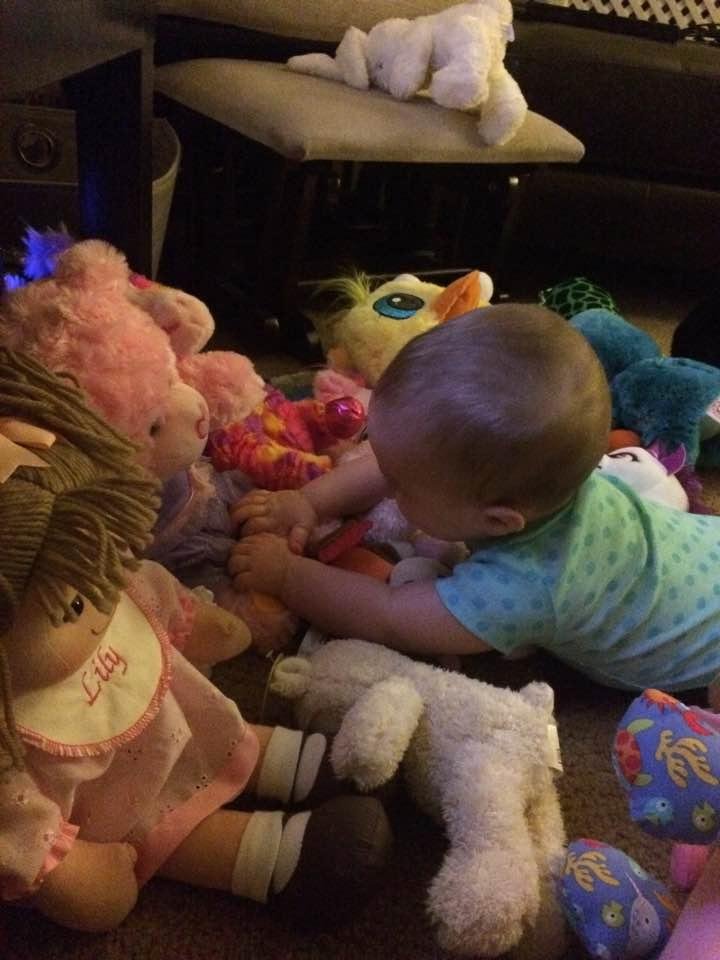 Lily is playing with her friends ❤️