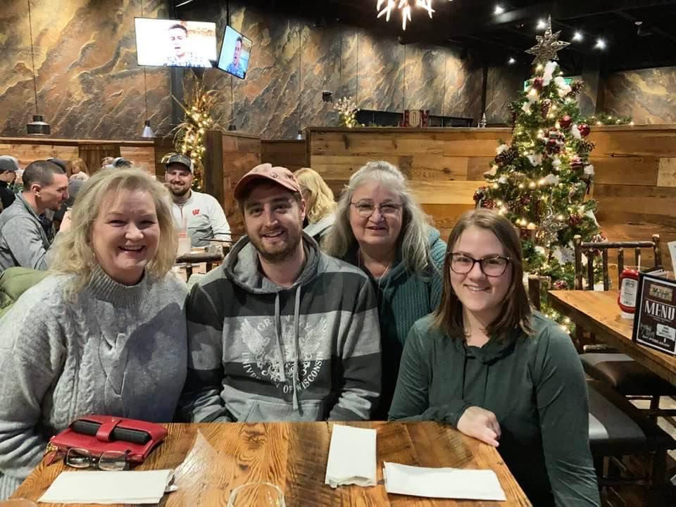 My Christmas. Next time I bring Holly home to join us. 💝