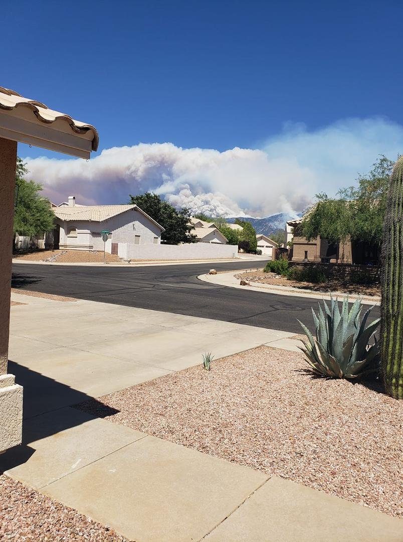 The smoke today from the Bighorn fire from the front of the house. 17,500 acres have burned so far. It is now 40% contained. The fire department has put fire retardant around the town of Summerhaven so hopefully it will n