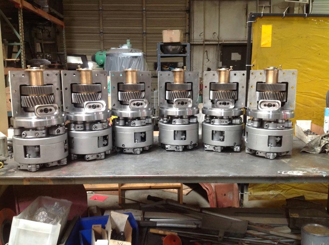 Check out Kelleys 1'200 pounds of gear assembly's. She built them on her own. Great job