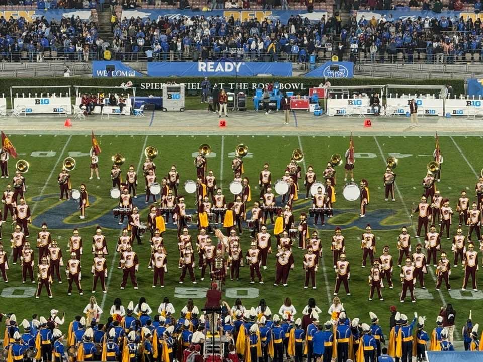 I don’t get it. Why would you field 8 bass drums and have them playing virtually the same thing through 2 of the 3 halftime charts? And when they are split you can barely hear the top 4. Very odd.