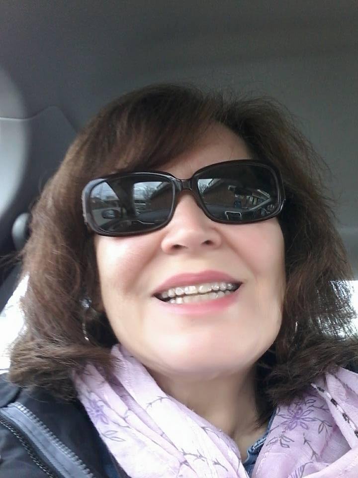 Hasija Villari's album, Mobile Uploads