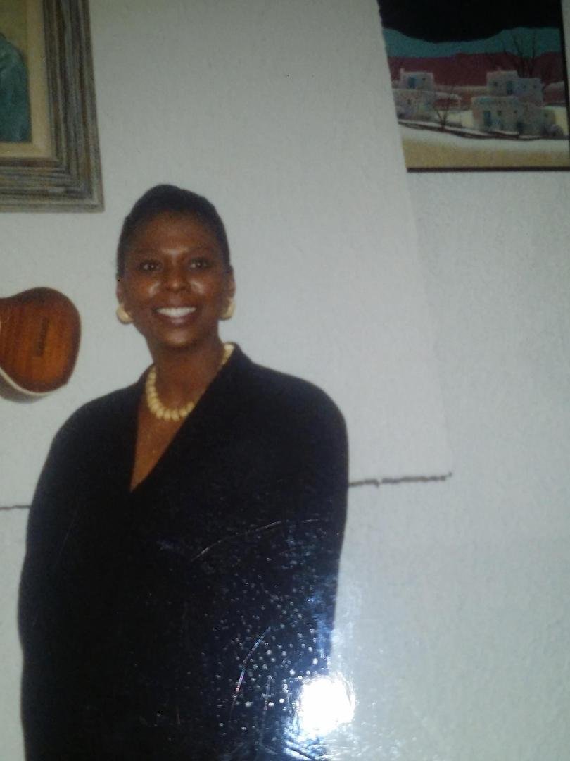 Bernice Davis' album, Mobile Uploads