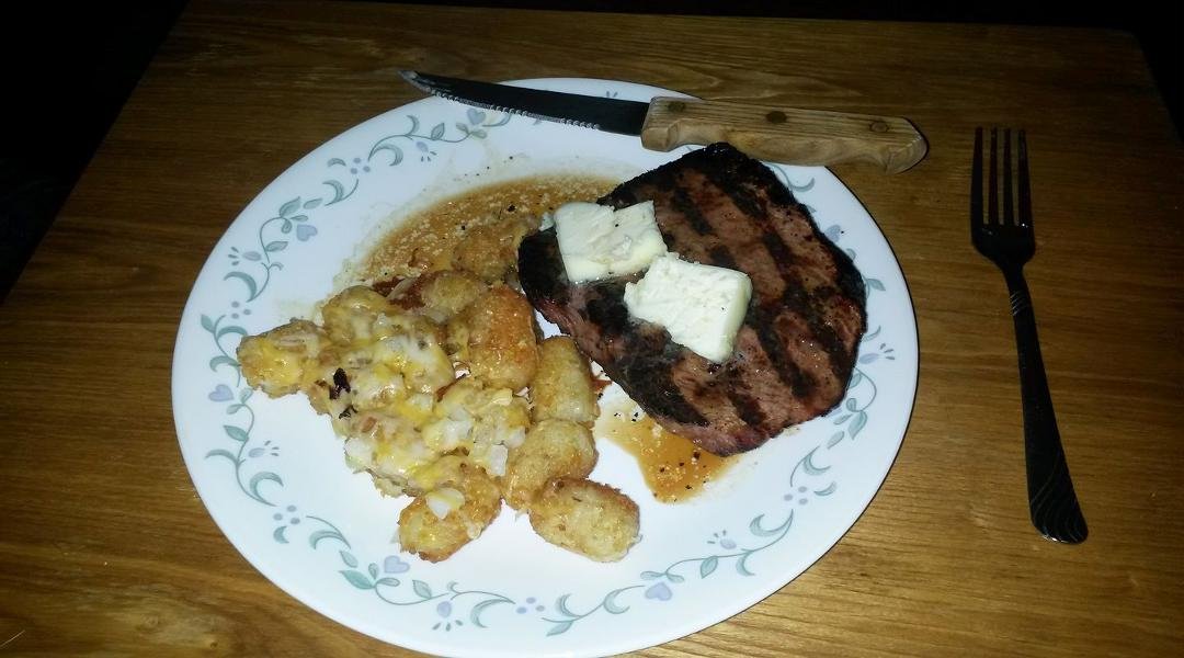 HEY GRANDPAW, WHAT'S FOR SUPPER? STEAKS on the grill and tater tots with cheese and onions. Apple pie and ice cream for desert!!