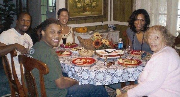 Extended Family: Mom, nephew, son,sister and daughter