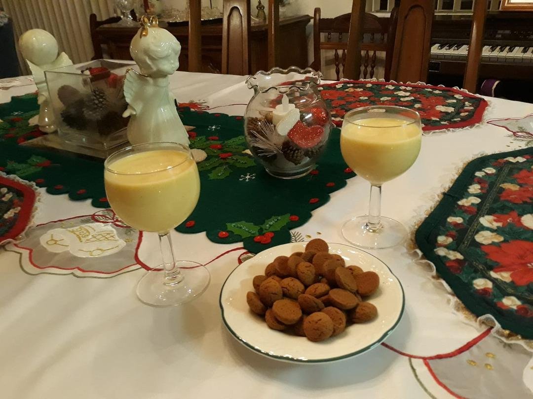 Tonight, Kruidnoten, from Netherlands, with eggnog. Thank you, mystery family.
