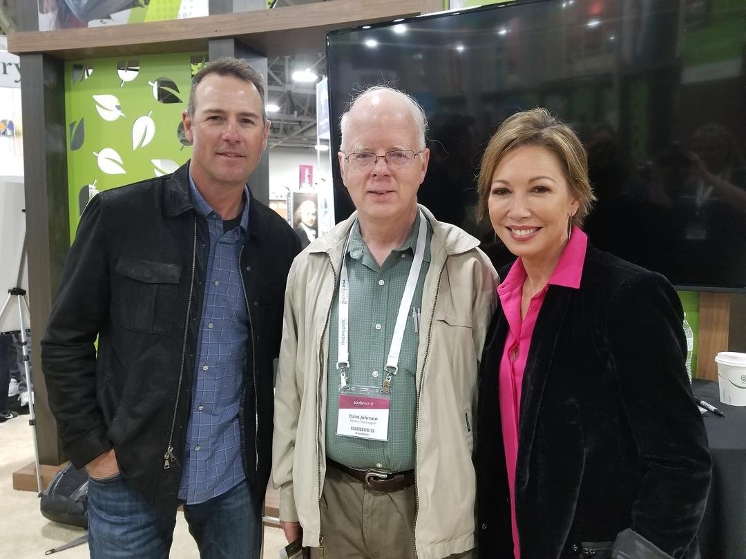 I am with stars (Chris Jacobs and Lisa Joyner) of one of my favorite TV shows Long Lost Family. Picture taken at Roots Tech.