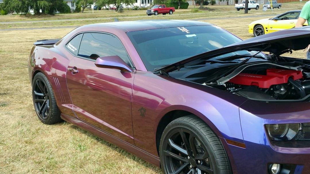 Thank you to Maggie Gregory for hosting the 6th annual camaro rally at Wally's drive-in! I took one picture and this is it. But all the cars out there were awesome! Look forward to next year!