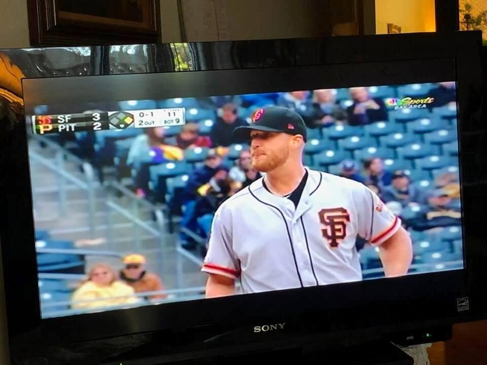 I think Kevin Tickes is pitching for the Giants