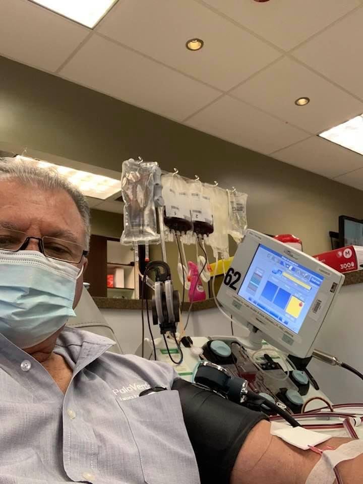 Donated a few red blood cells on my lunch break today ❤️ Vitalant needs you!