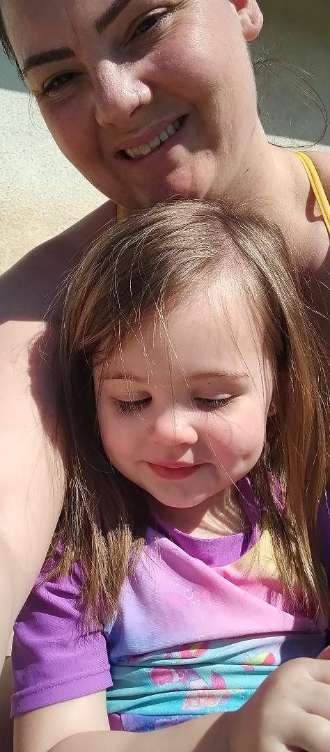 Tiffany Hatcher's album, Mobile uploads