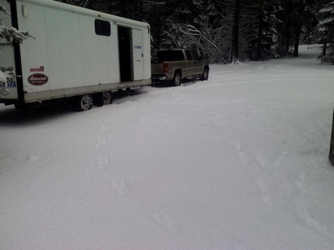 Nothing is more peaceful then fresh. Snow .I love it
