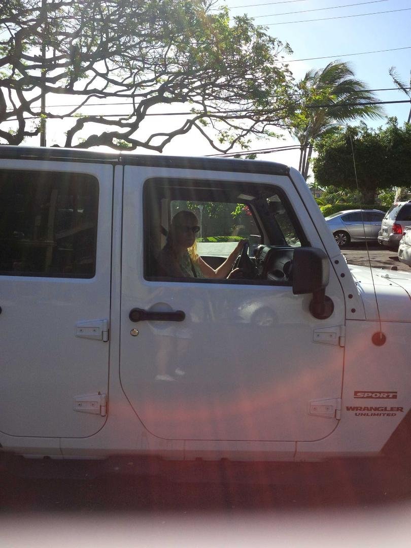 On our way...road to Hana!! :)