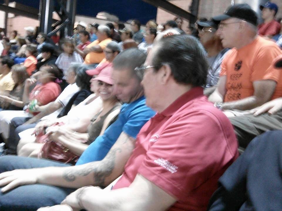 Familia Vitela at the Chihuahuas ballgame!!
