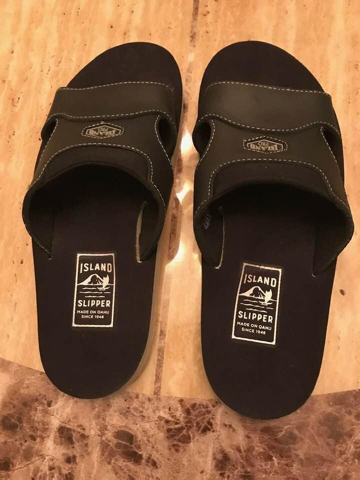 My birthday gift to myself arrived this weekend. Island Slippers, hand made in Hawaii. My old pair I bought back in 2008. These will last a good ten years and they are so comfortable.