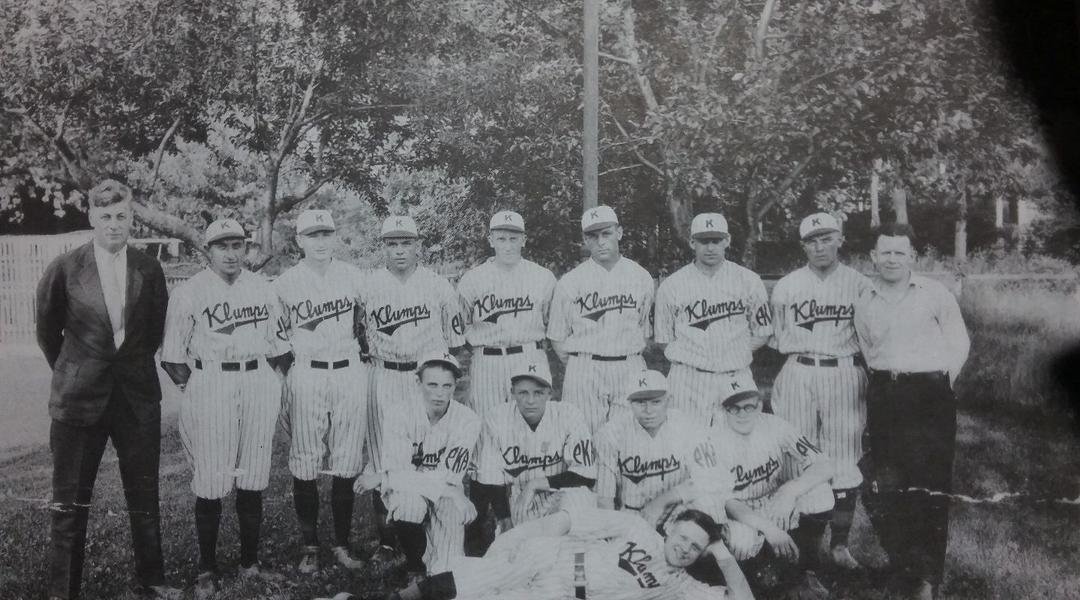 2014 Pompton Lakes Little League All Stars just before leaving for Williamsport.