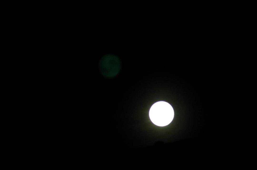 Chris Melmoth's album, Super moon