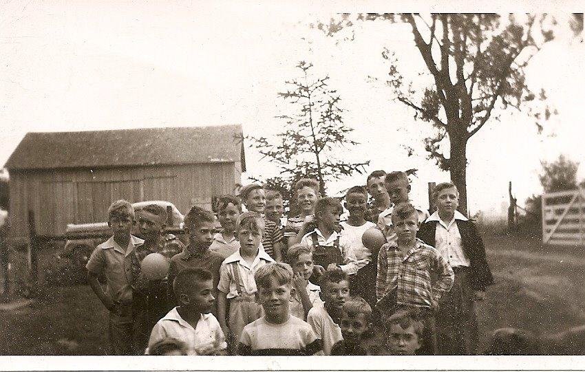 This was taken at Duane,s Birthday party in 1948? How many do remember?