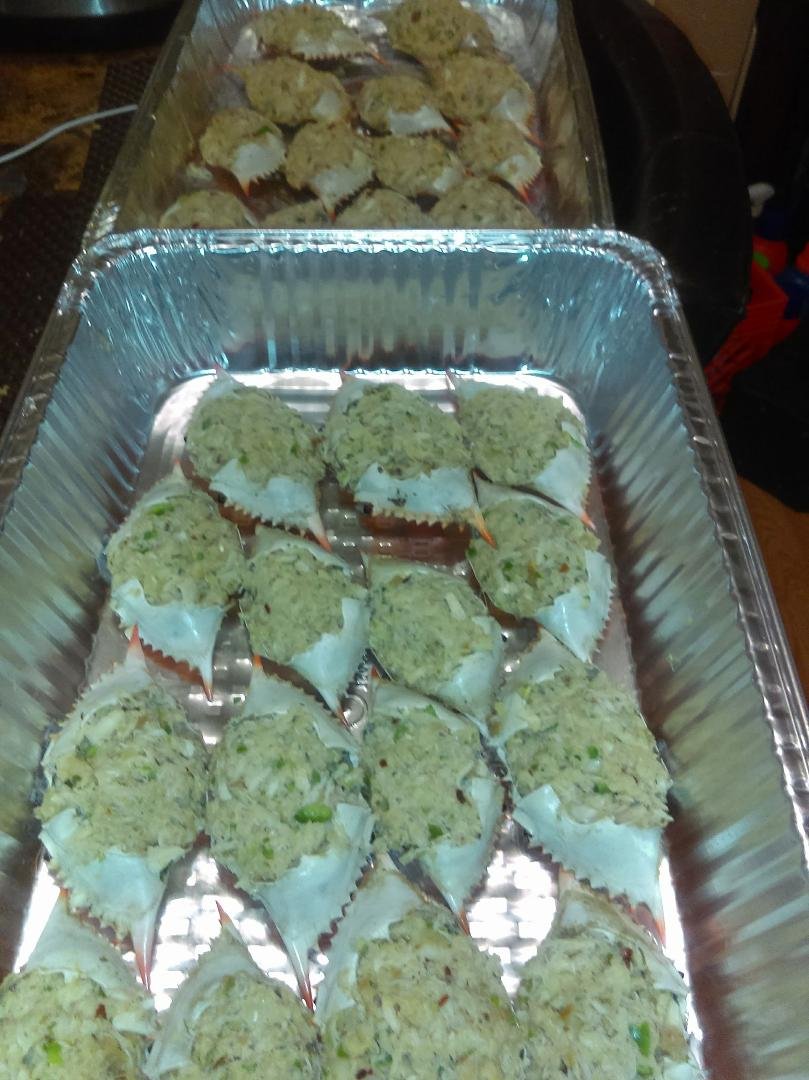 Fresh stuffed crabs with lump crabmeat.