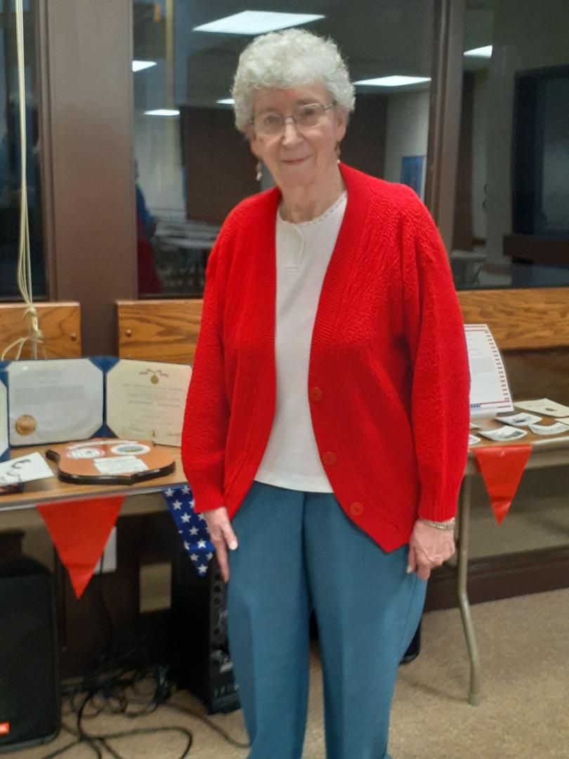 Happy Veterans Day Beverly Chadwick 
23 years in the Air Force . Nice service  at Grace Church
