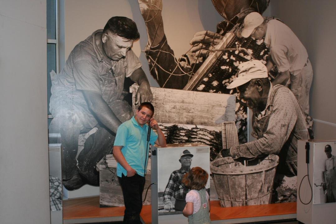 Richard Downs' album, Mainers'Museum With my family