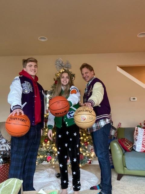 Merry Christmas, we wish oldest sister Teddy Could of joined us!