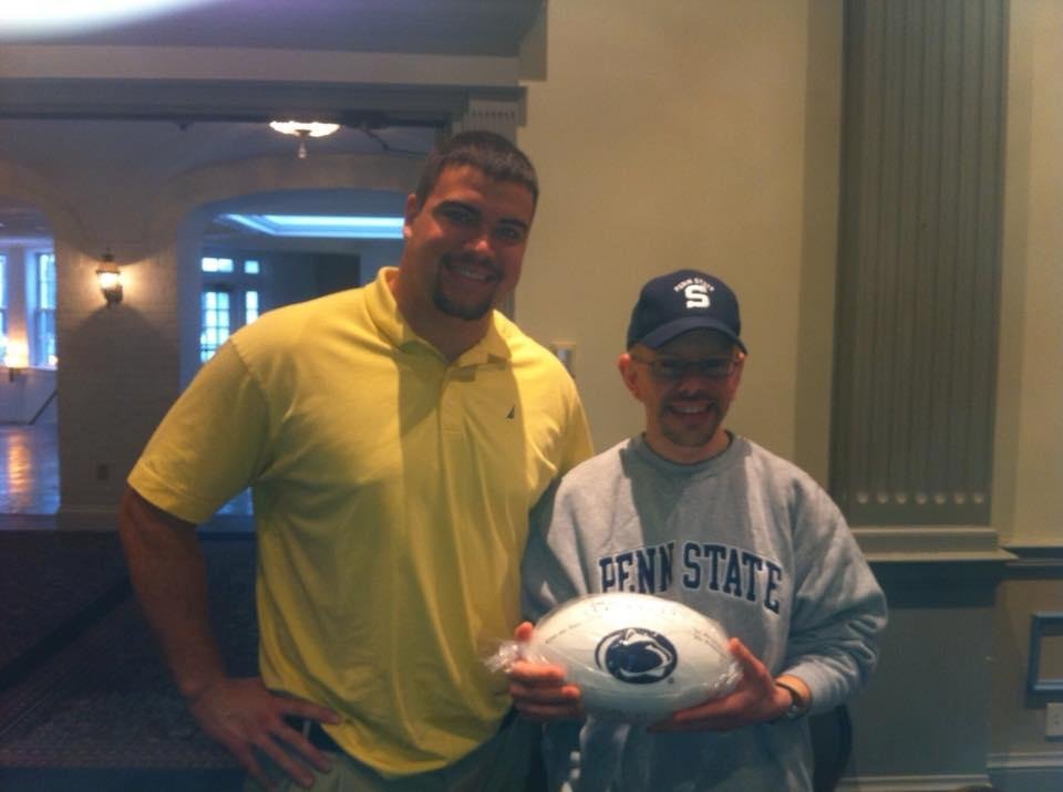Eagles offensive lineman Wisniewski