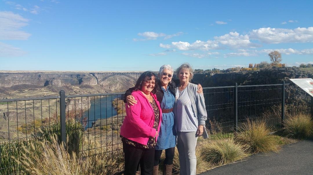 Friends at Canon Crest in Twin. Mary, Cheryle and (me) Millie.