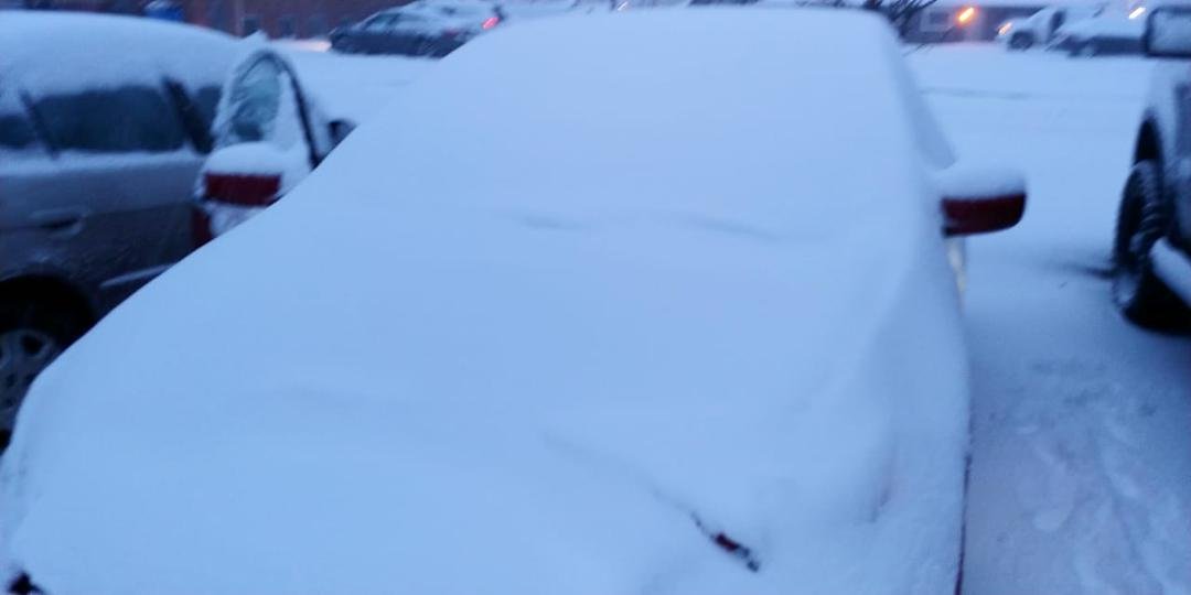 We went to Mishawaka for a praise band conference and it was great! We got more snow than we thought, so Joyce and I are spending another night up here. We slipped and slid all the way back to the hotel! Wish I had a 4-whe