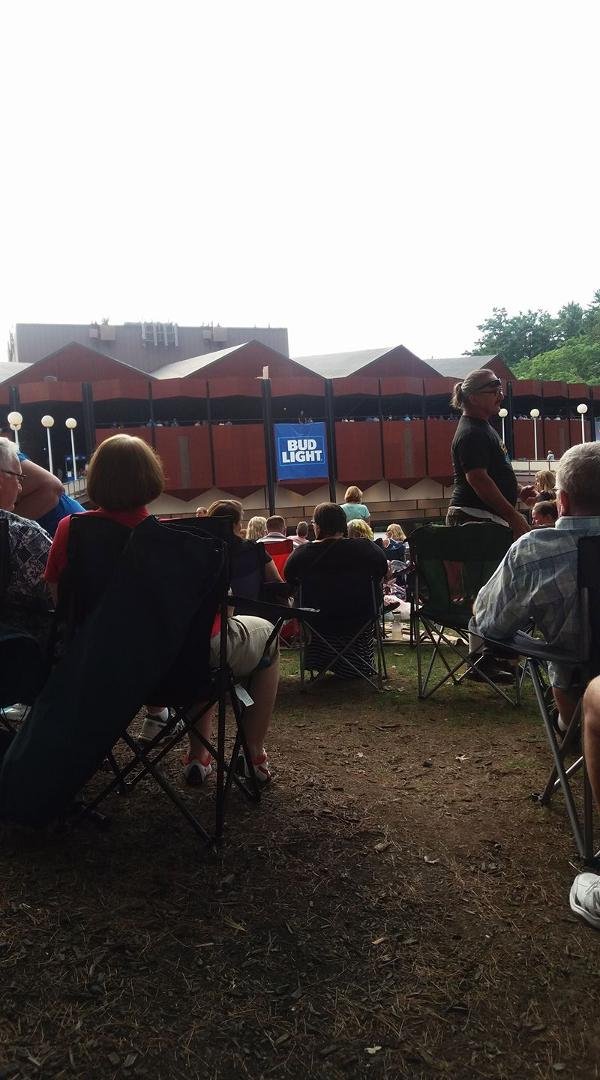 Check it out seeing Rod Stewart at SPAC great day for a concert!