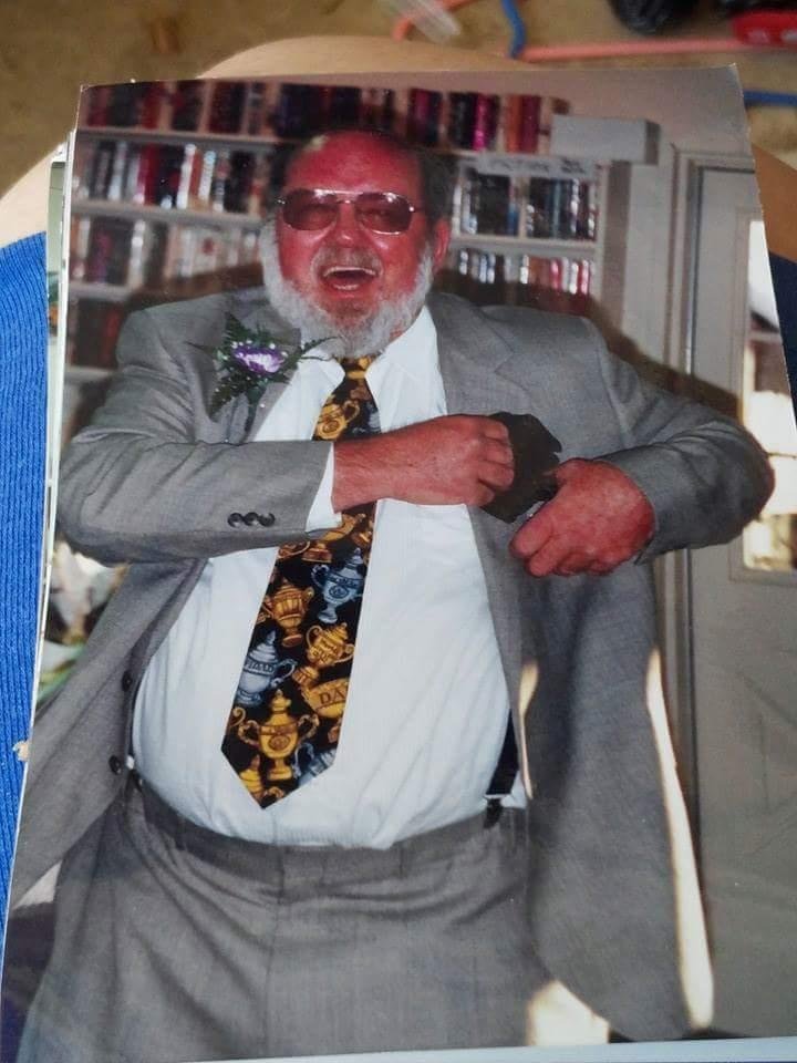Happy Father's day in heaven to the best dad ever. Love you and miss you bunches......love Poppo too..........and can't forget my son Chris Disney who's an awesome dad to Silas.....love you bunches too.....