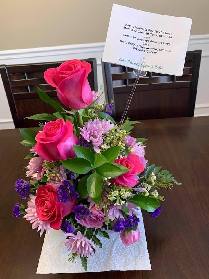 I got these beautiful flowers for Mother’s Day ❤️😍❤️